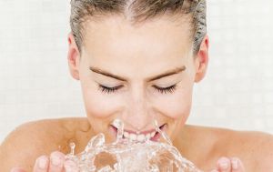 428-gestes-beaute-pour-votre-contour-des-960x605-1