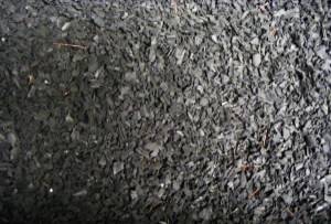 granulats-de-caoutchouc-recycle-2183780-1